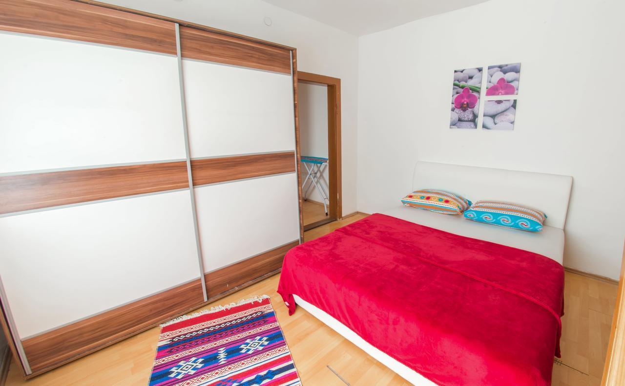 Apartment Tiger Lily Mostar Bagian luar foto