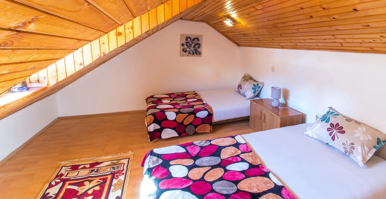 Apartment Tiger Lily Mostar Bagian luar foto